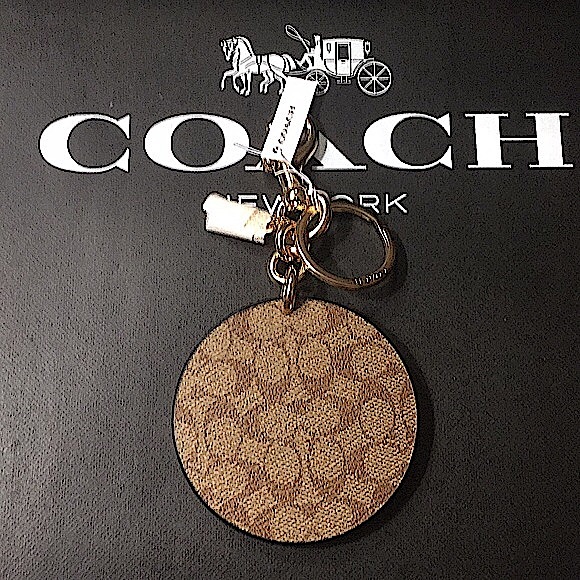 COACH BAD GIRLS CLUB BAG CHARM SIGNATURE CANVAS - Picture 2 of 12